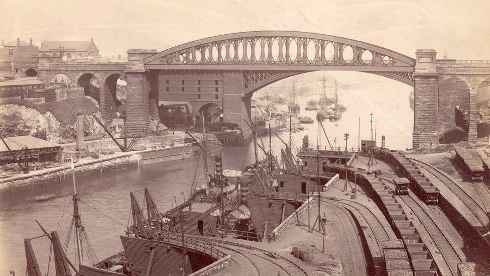 Sunderland Bridge and Lambton coal drops on the River Wear, circa 1880.