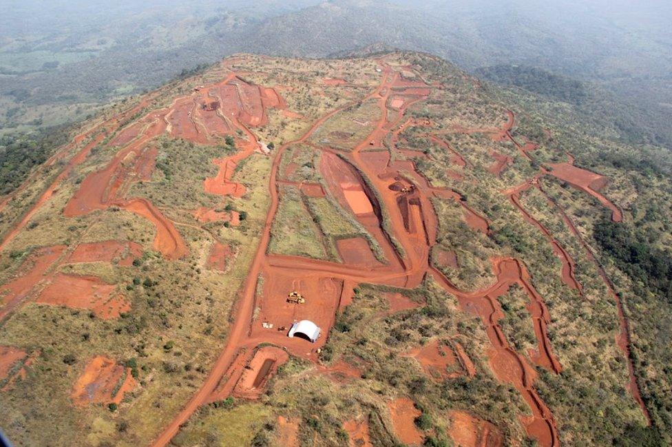 Aerial view of Simandou open cast mine