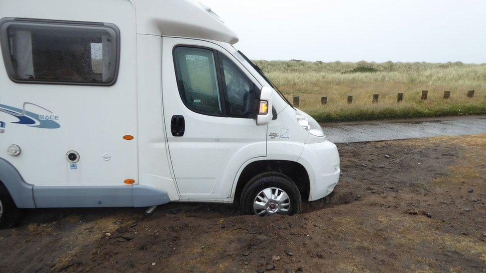 Campervan stuck at the Ayres National Nature Reserve