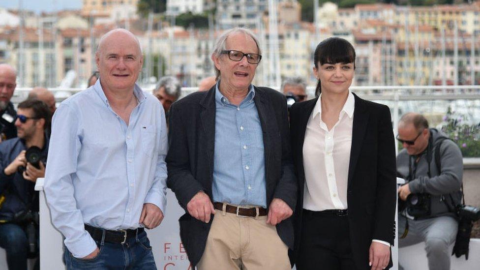 Ken Loach (centre) with actor Dave Johns (left) and actress Hayley Squires