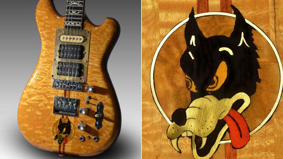 Wolf guitar