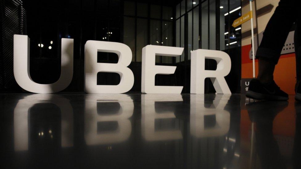 Uber logo