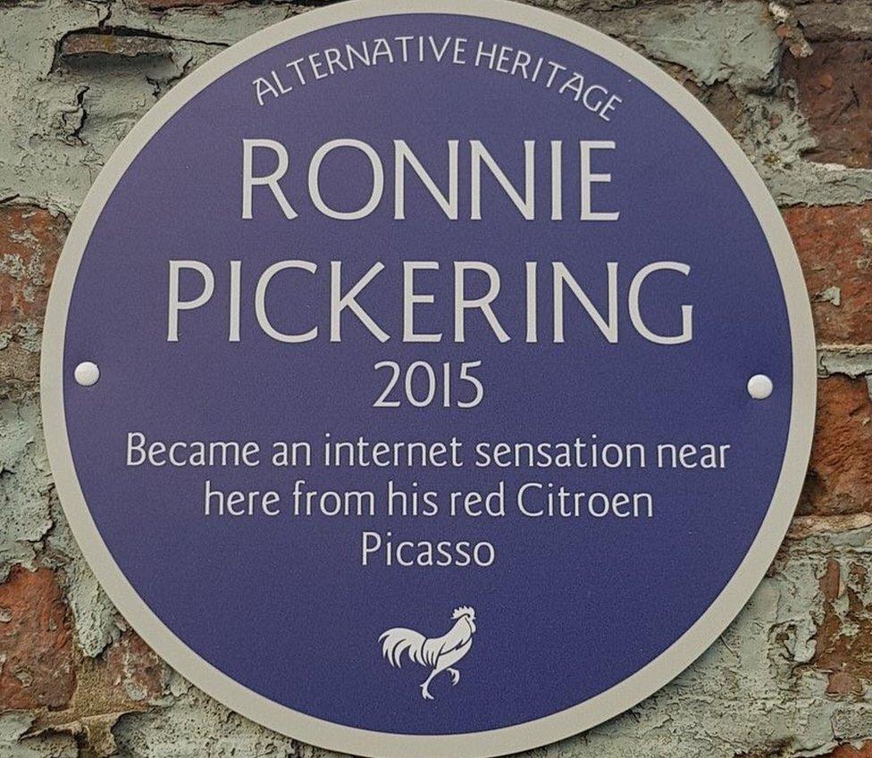 Ronnie Pickering plaque