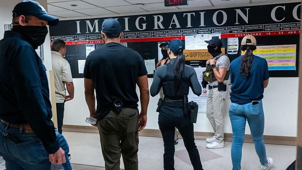 US to revoke visas of short-term visitors seeking asylum