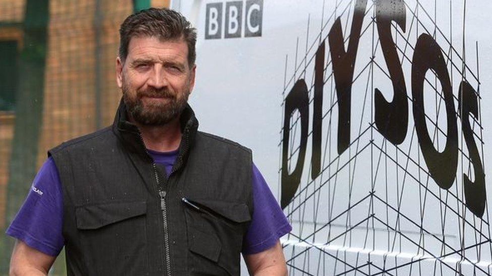 Nick Knowles