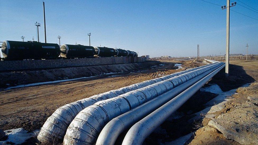 Oil supply line in Atyrau region, Kazakhstan (file pic)