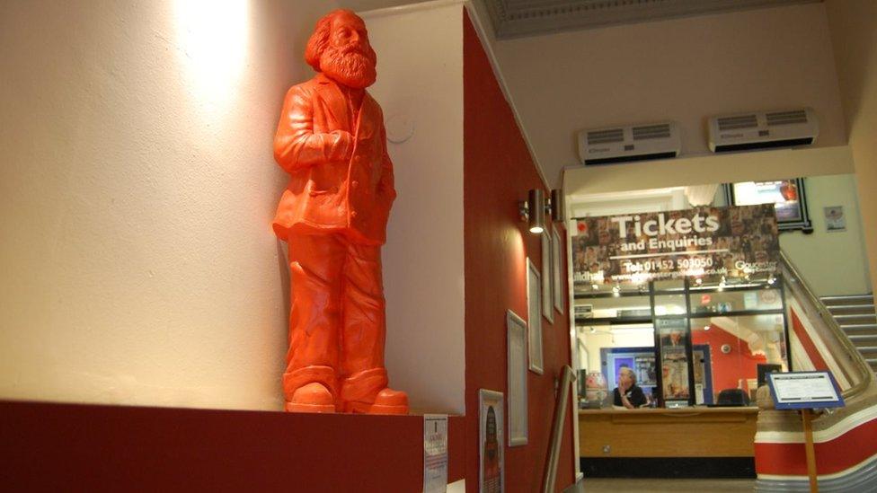 Karl Marx statue