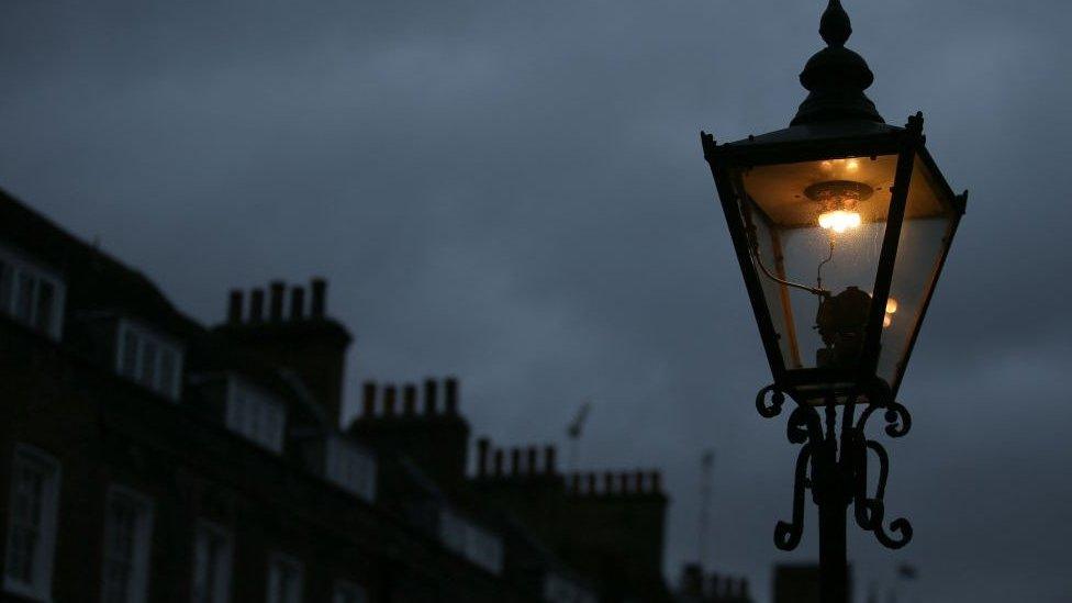 Gas lamp