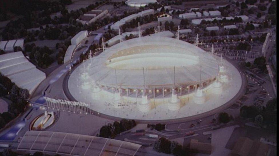 MANCHESTER 2000 OLYMPIC STADIUM MODEL