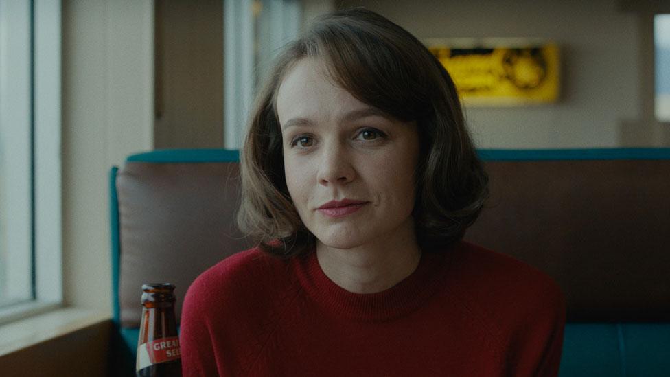 Carey Mulligan in Wildlife