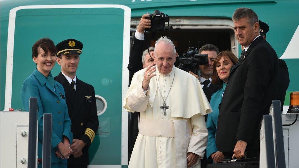 Pope Francis boards plane at Dublin airport