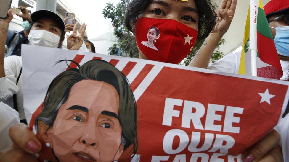 Protesters in Myanmar