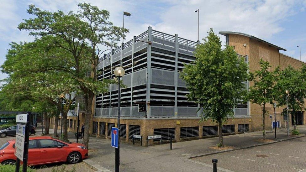 Multi-story car park on Lower Tenth Street, Milton Keynes