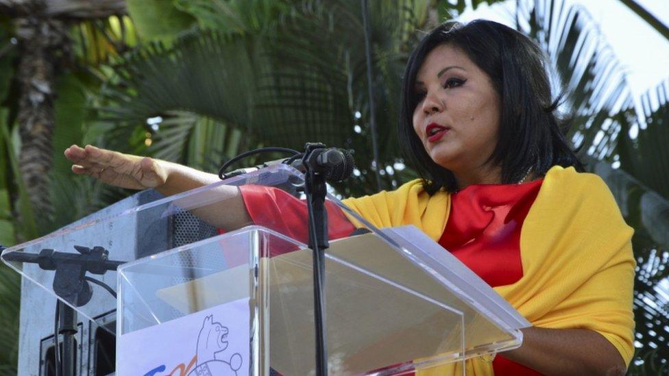 Gisela Mota is sworn in as mayor of Temixco, 1 January 2016