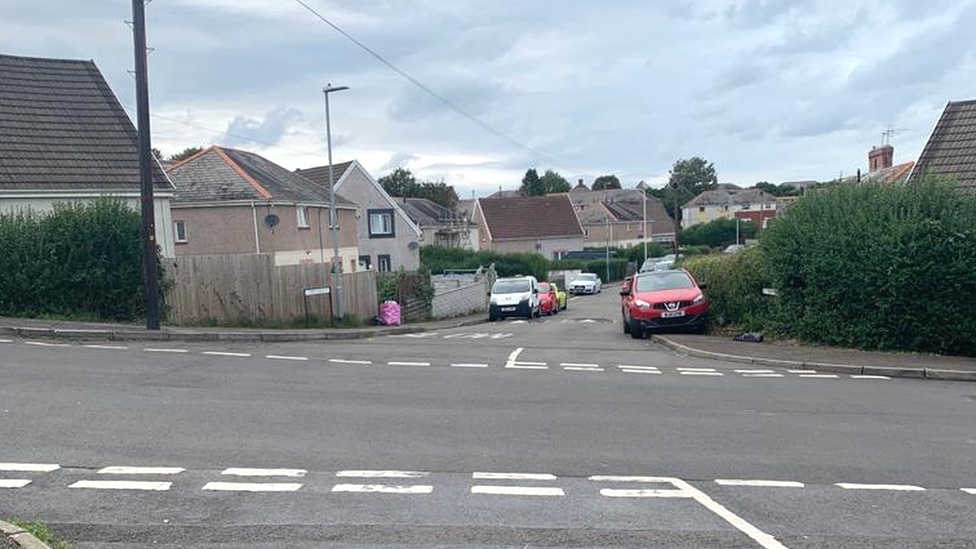 Waun Wen Road and Tegid Road