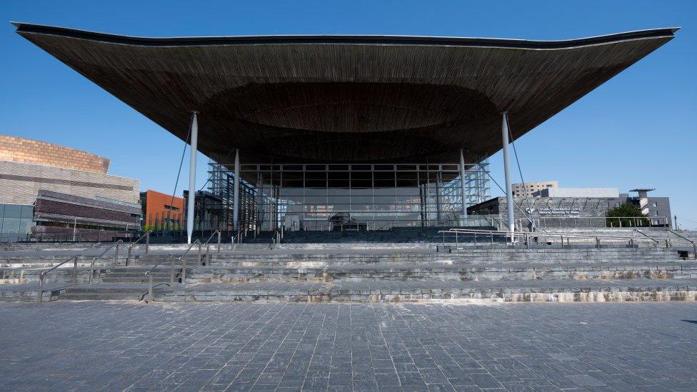 adeilad y Senedd