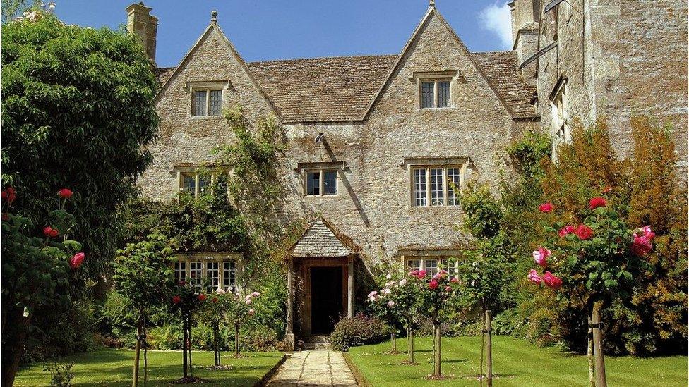 Kelmscott Manor