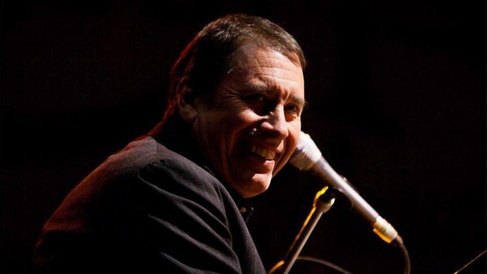 Jools Holland