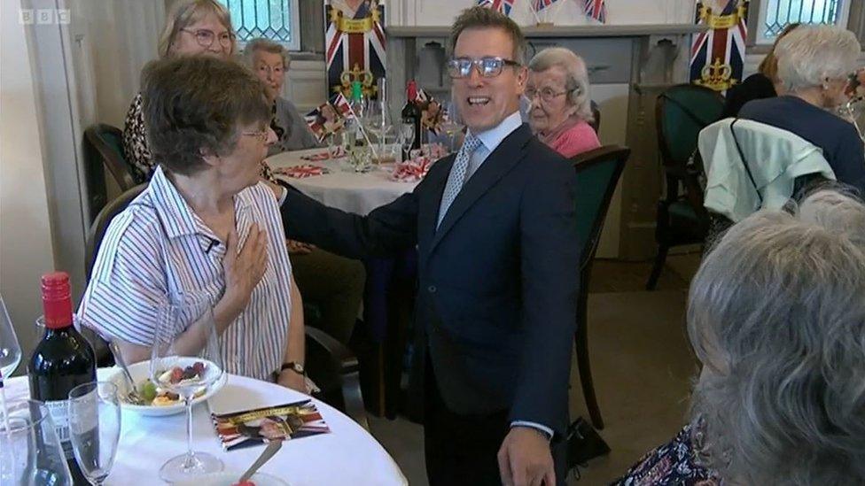 Anton Du Beke