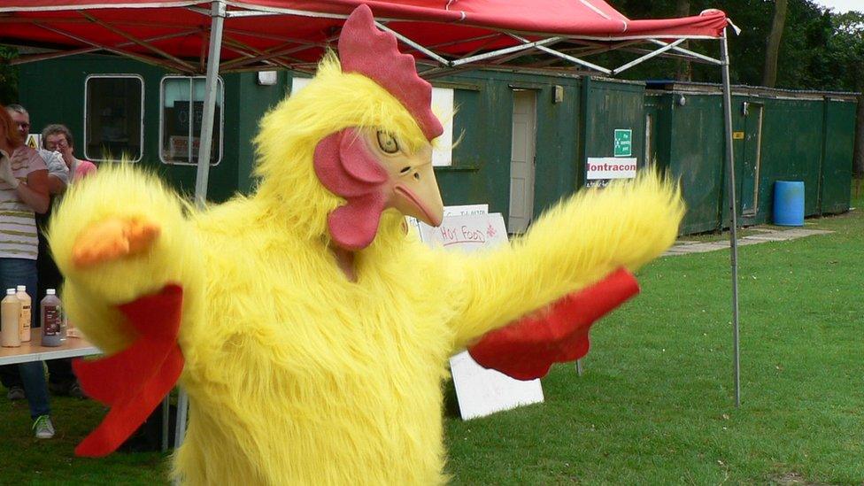 Mascot Rhode Island Red