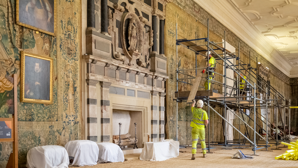 Long Gallery Hardwick