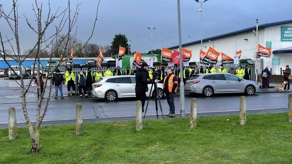 A picket line outside Courtlands Road depot on 31 Dec