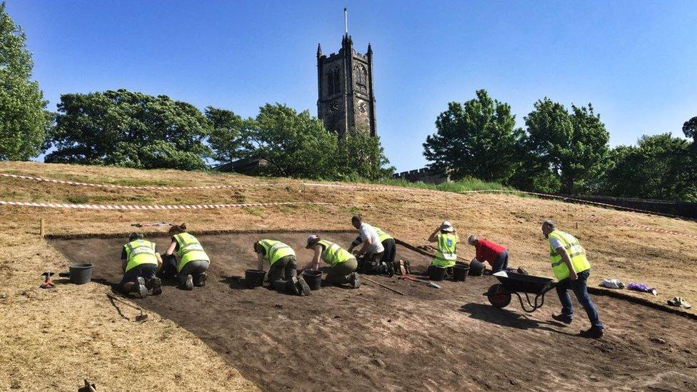 Castle Hill dig