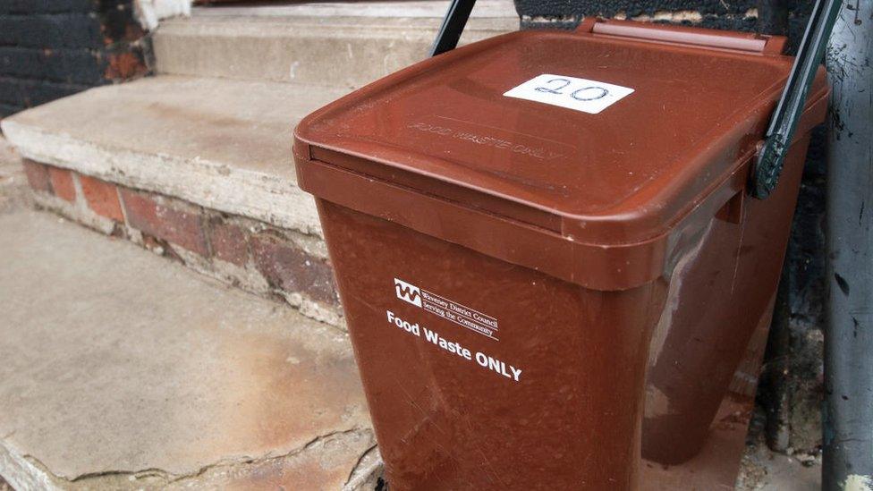 A food waste bin