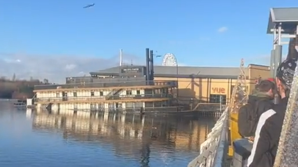 The Miller & Carter paddle steamer restaurant sinking at Lakeside in Essex