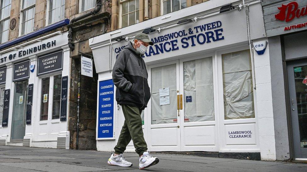 Closed shops in Edinburgh