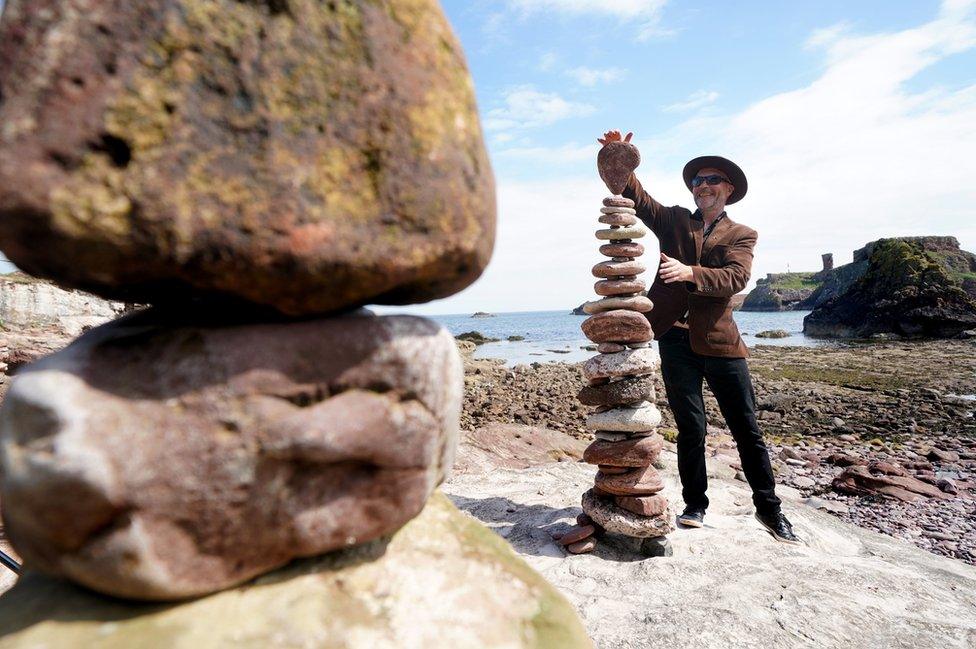 stone stacking in dunbar