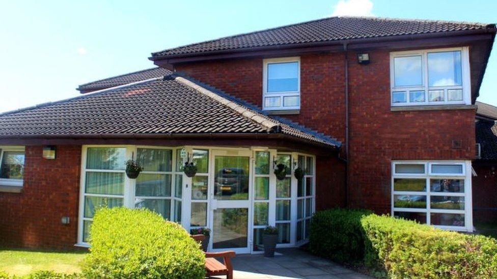 Almond Court Care Home in Drumchapel