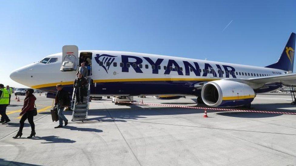 Ryanair plane