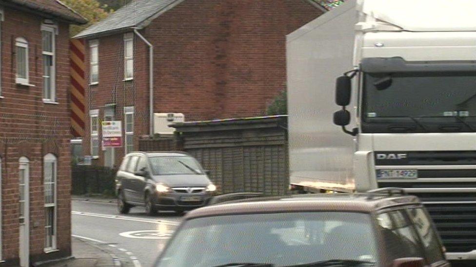 A12 traffic through Farnham, Suffolk