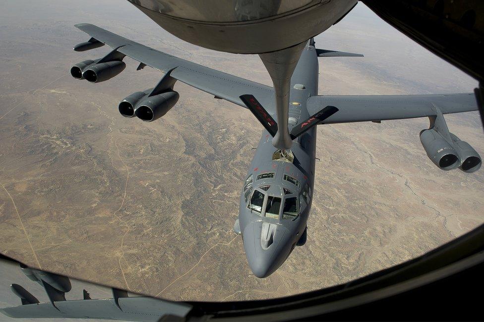 B-52 refuelling mid-air