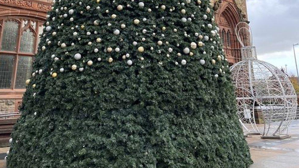 vandalised christmas tree in derry