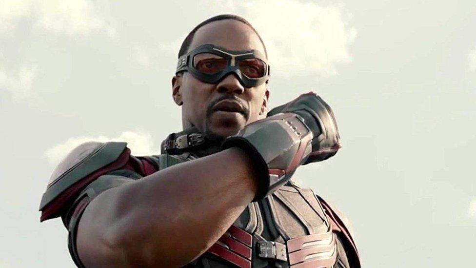 Anthony-Mackie-as-The-Falcon-in-The-Avengers.