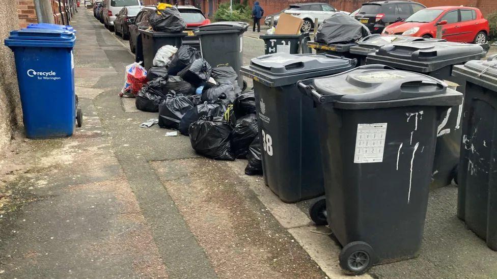 Rubbish on the streets of Warrington