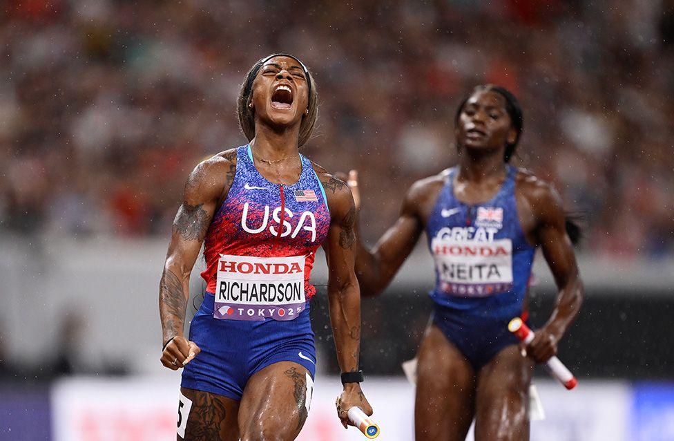 United States' Sha'Carri Richardson celebrates winning gold in the women's 4x100m relay final