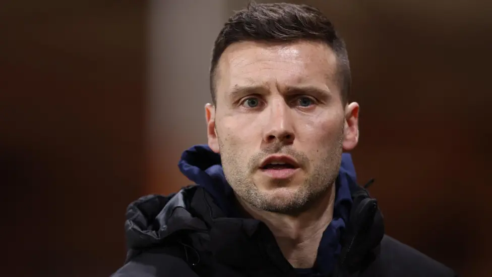 Walsall despide al entrenador Sadler tras una mala racha