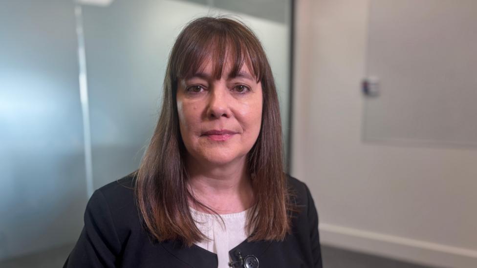 Plastic surgeon Jonathan Peter Brooks jailed for trying to kill