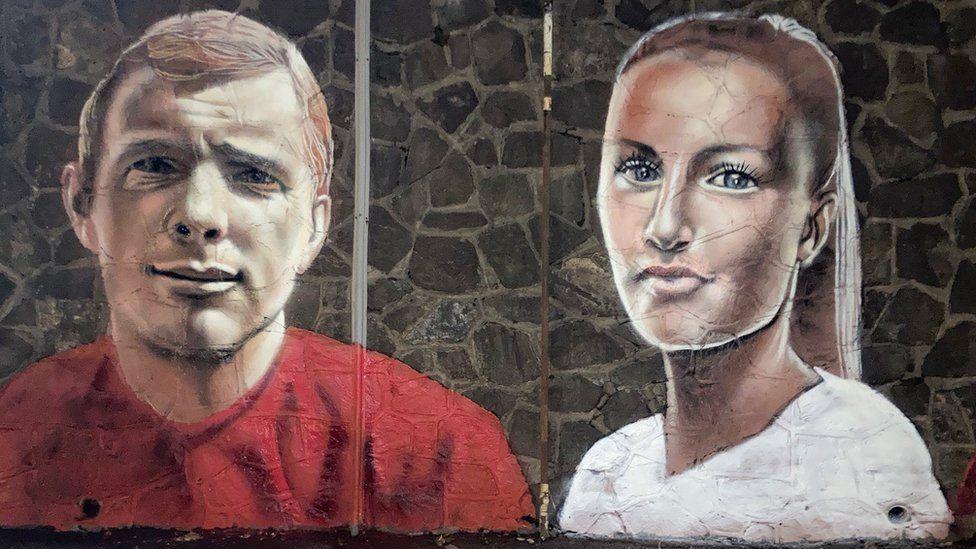 A mural of Sir Bobby Moore and Leah Williamson