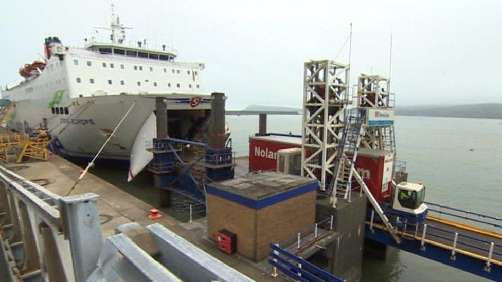 The linkspan ship to shore bridge