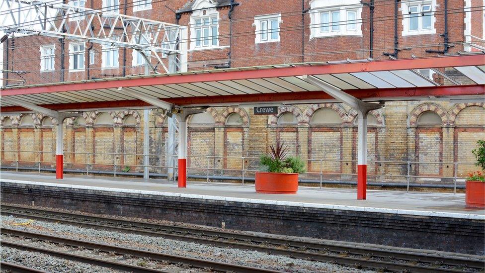 Crewe railway station