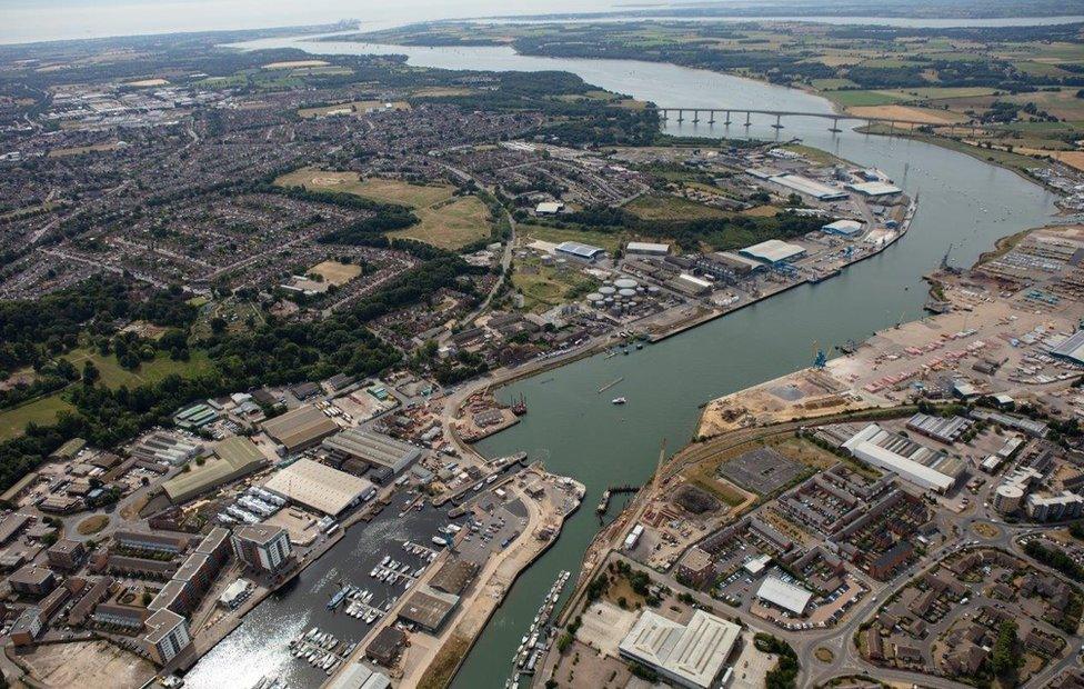 Ipswich, River Orwell and Orwell Bridge