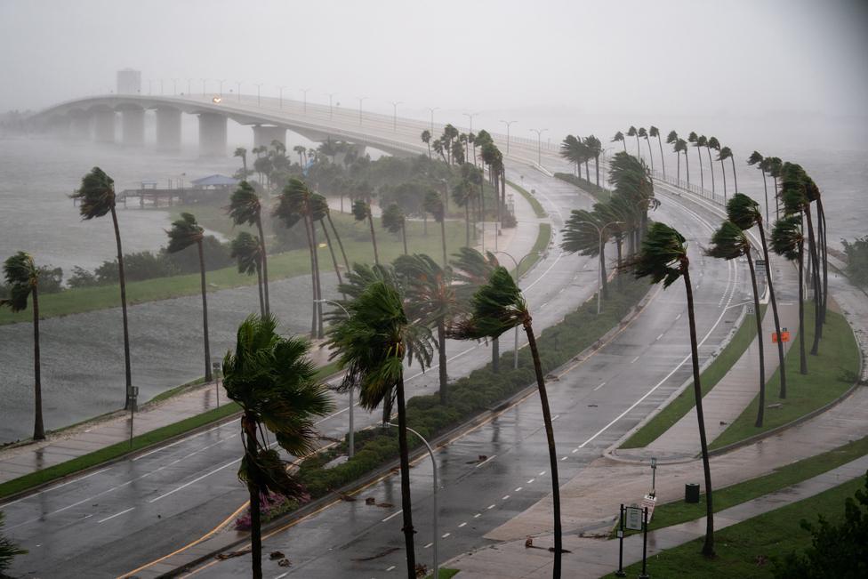 Wind gusts blow across Sarasota Bay as Hurricane Ian churns to the south on 28 September 2022 in Sarasota, Florida.