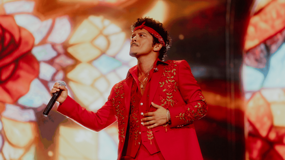 Bruno Mars Kicks Off Six-Night Wembley Stadium Residency