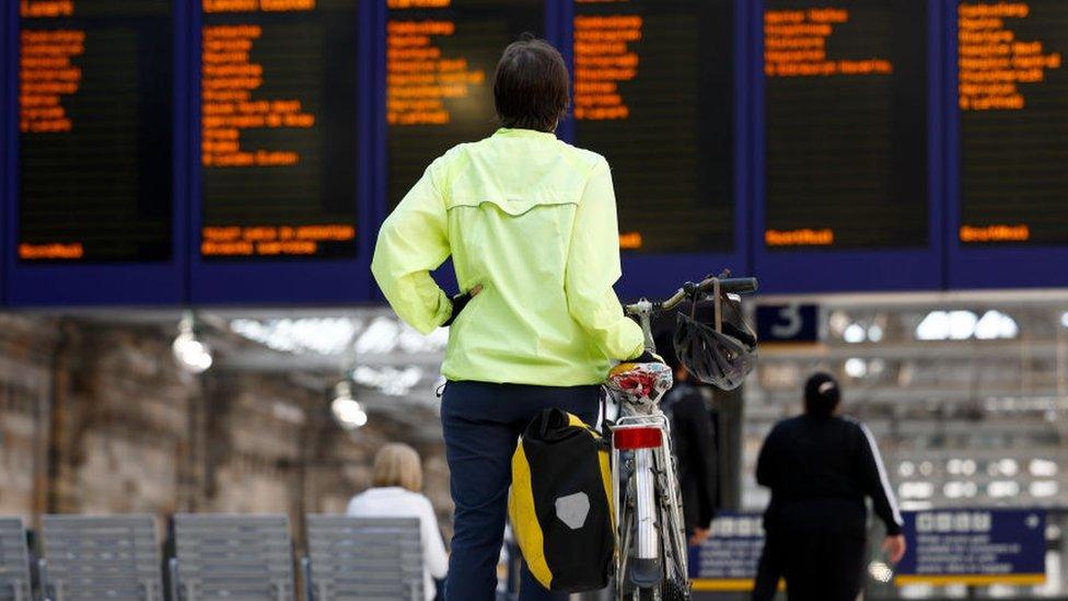 Departures board at Glasgow station