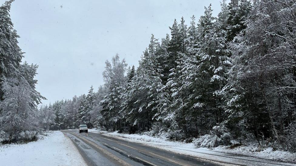 Snow on the A9