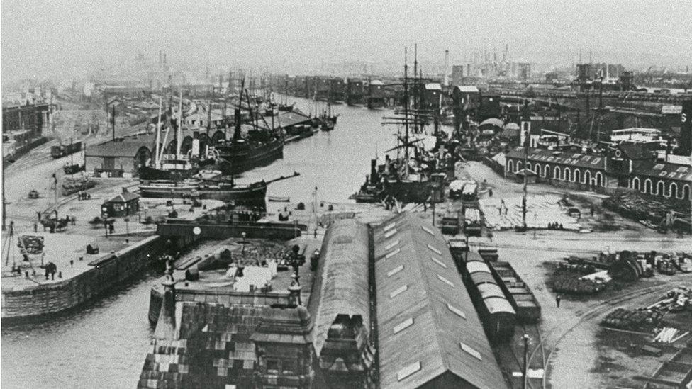 West Bute Dock, Cardiff, in 1900